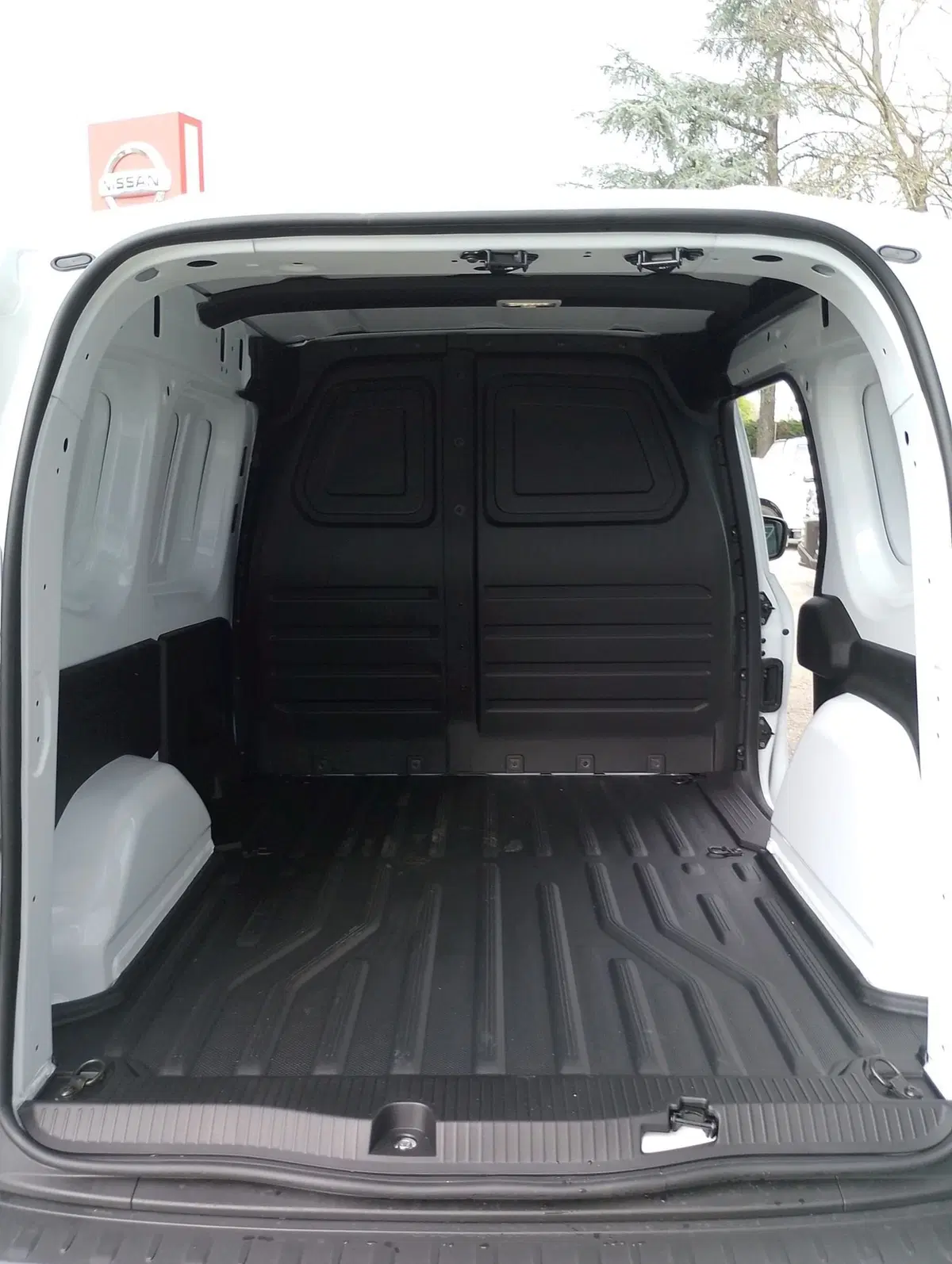 Nissan Townstar nuova a Modena (7)