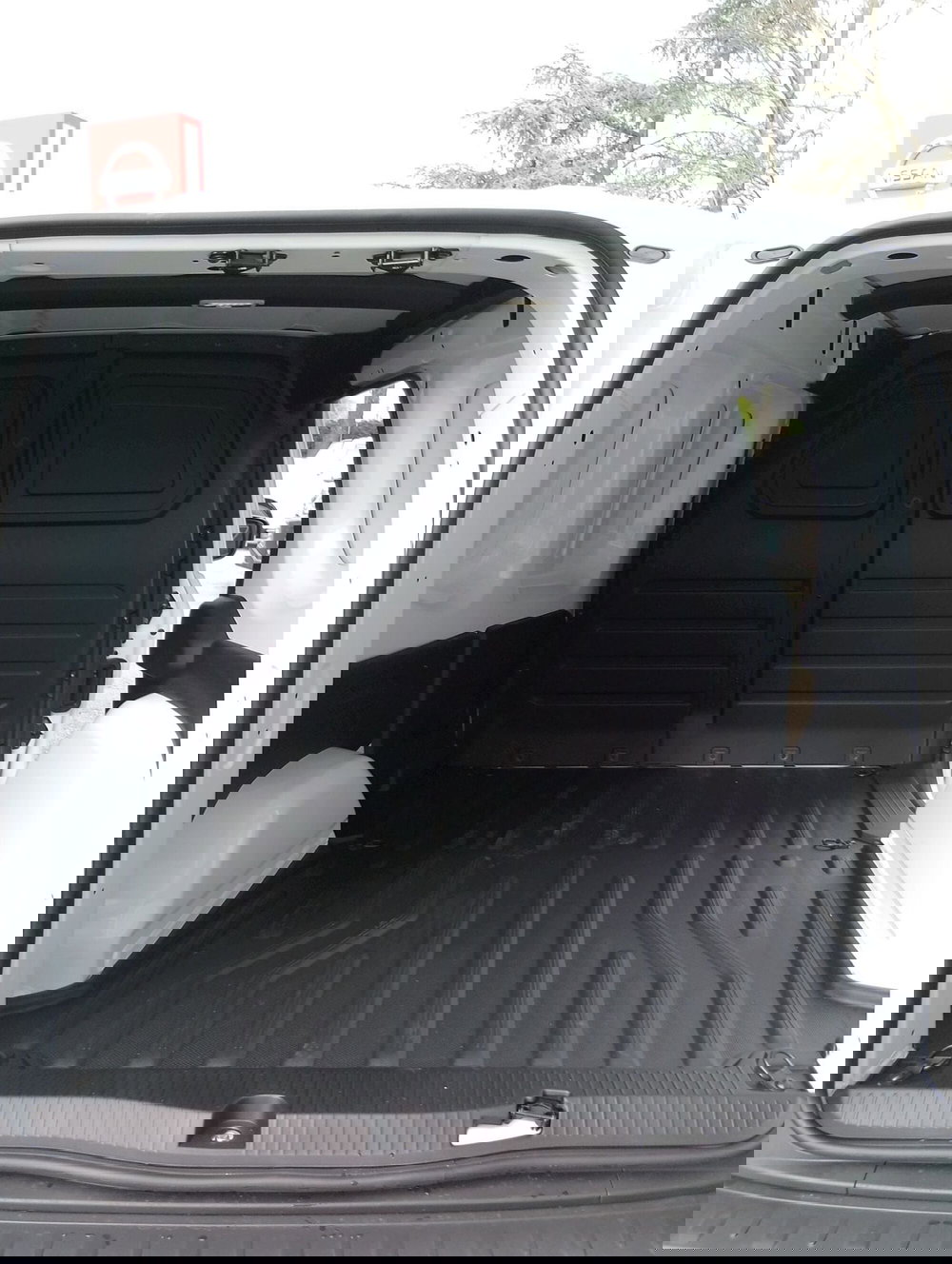 Nissan Townstar nuova a Modena (7)