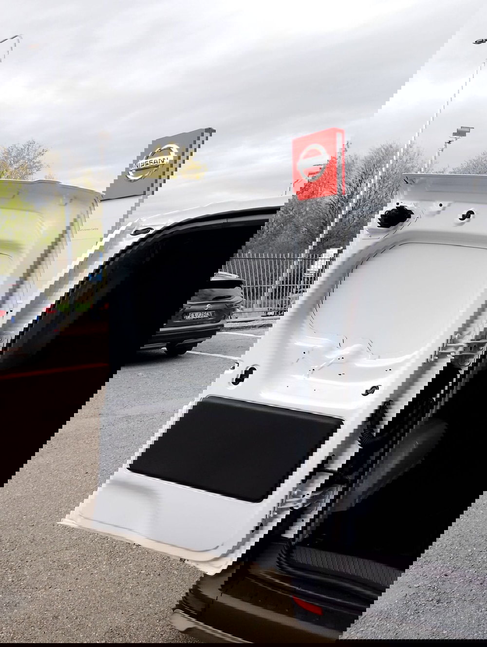 Nissan Townstar nuova a Modena (8)