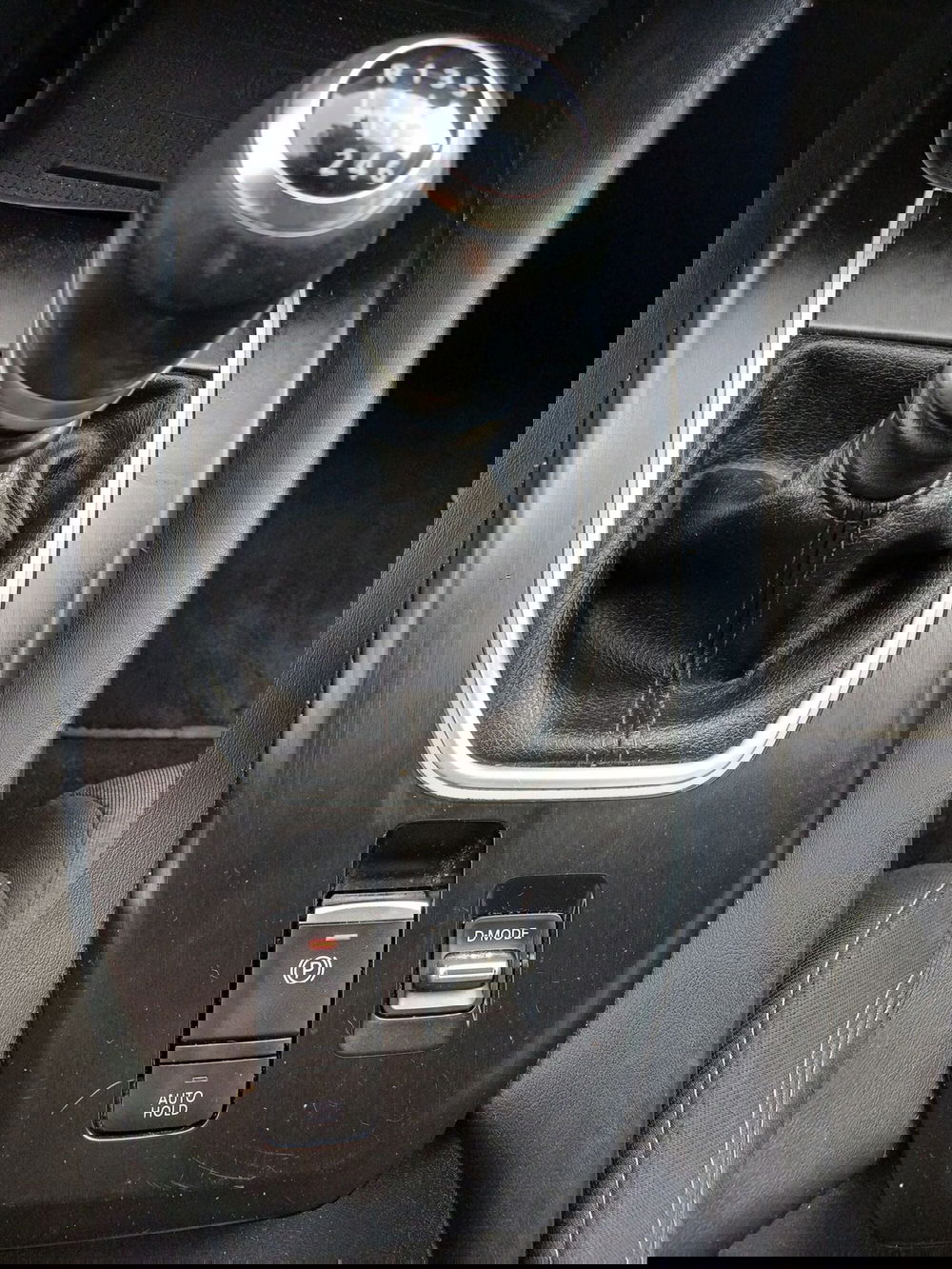 Nissan Qashqai usata a Modena (14)