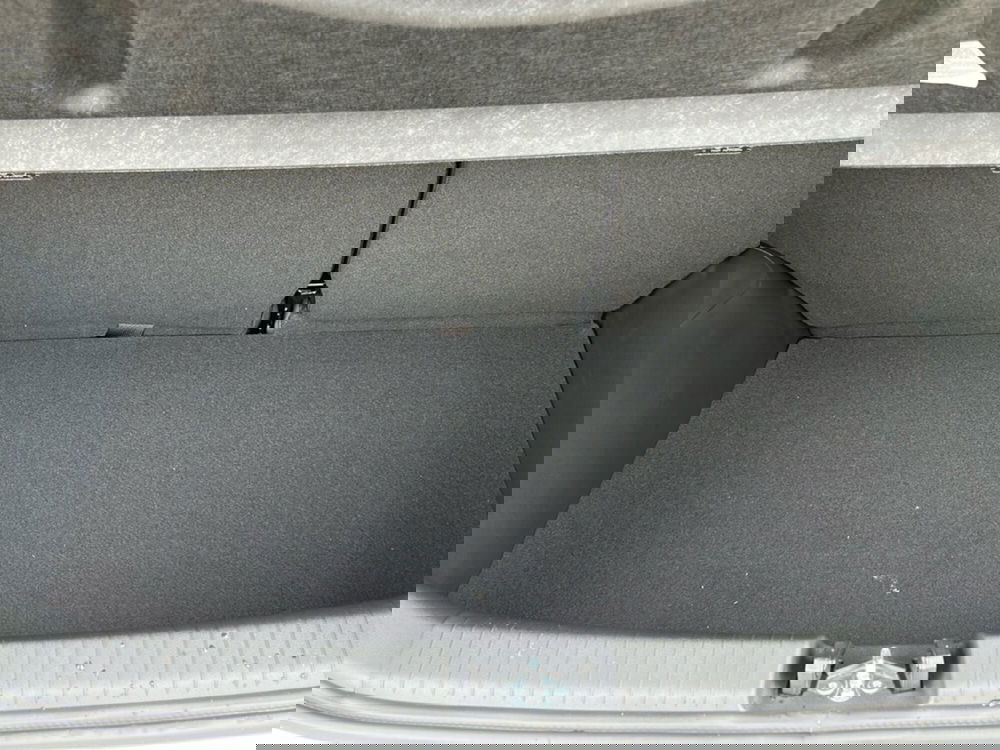 Hyundai i10 nuova a Latina (10)