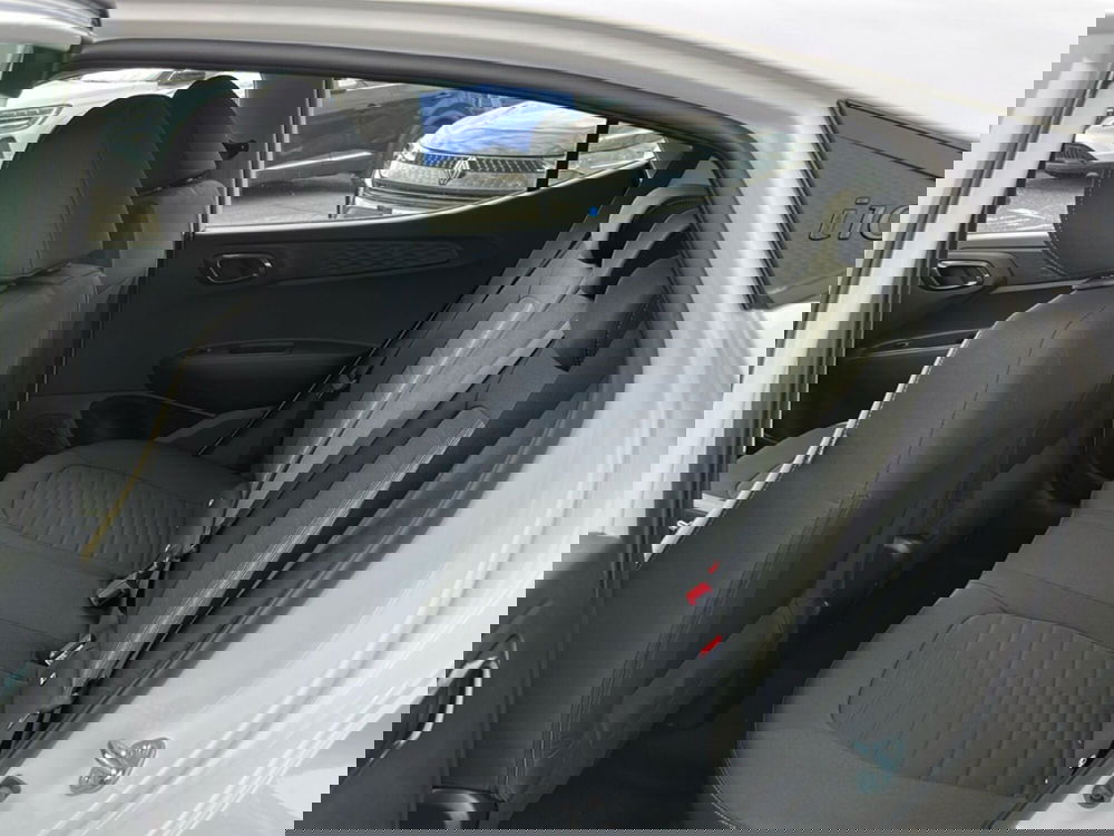 Hyundai i10 nuova a Latina (11)