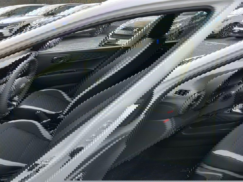 Hyundai i10 nuova a Latina (12)