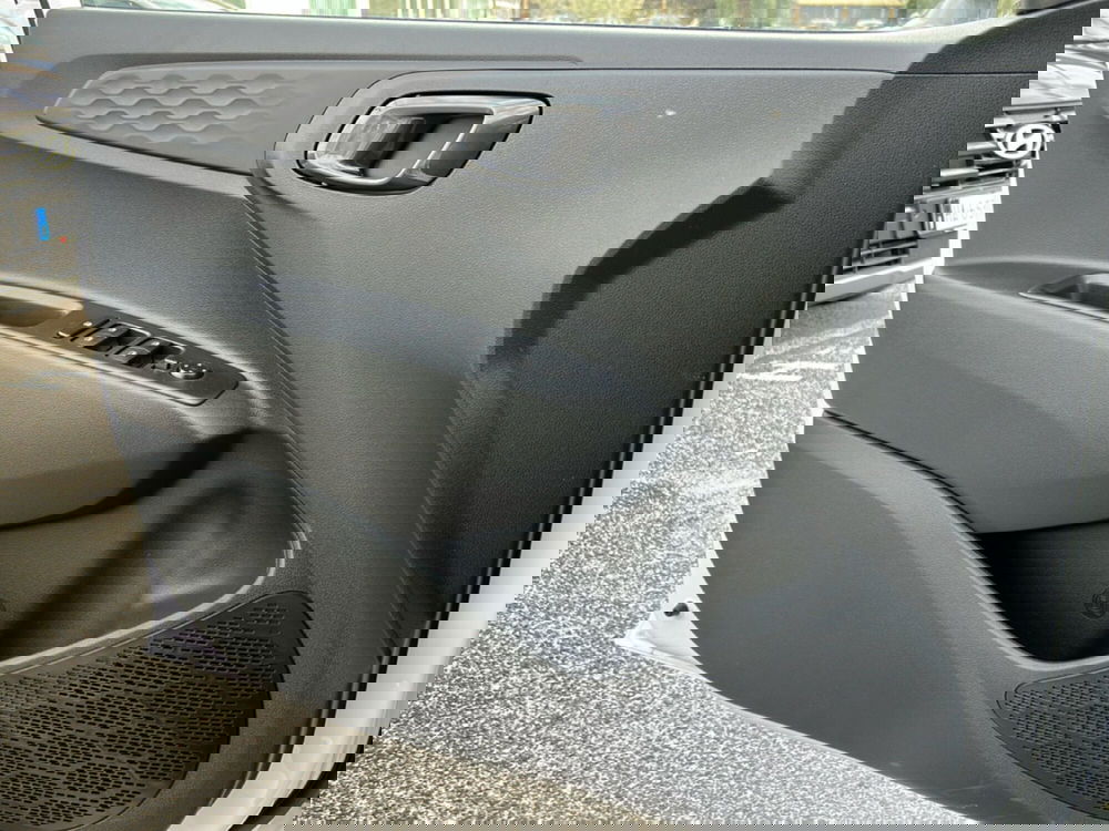 Hyundai i10 nuova a Latina (19)