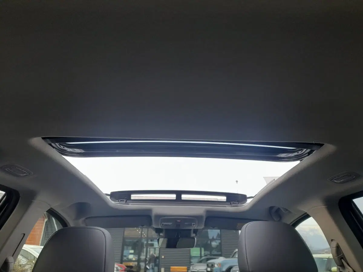 Suzuki S-Cross nuova a Chieti (11)