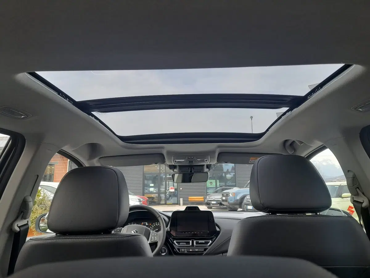 Suzuki S-Cross nuova a Chieti (12)