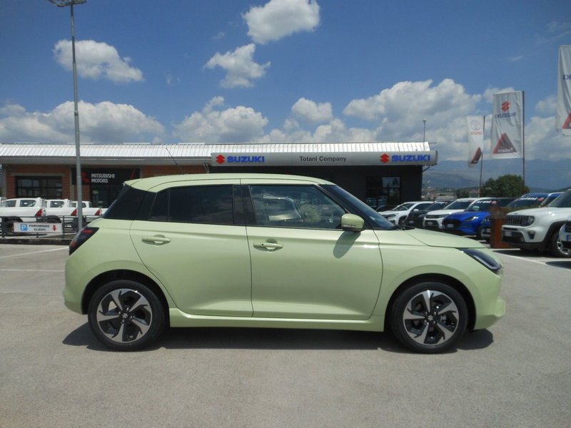 Suzuki Swift nuova a L'Aquila (14)