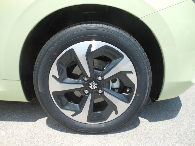 Suzuki Swift nuova a L'Aquila (15)