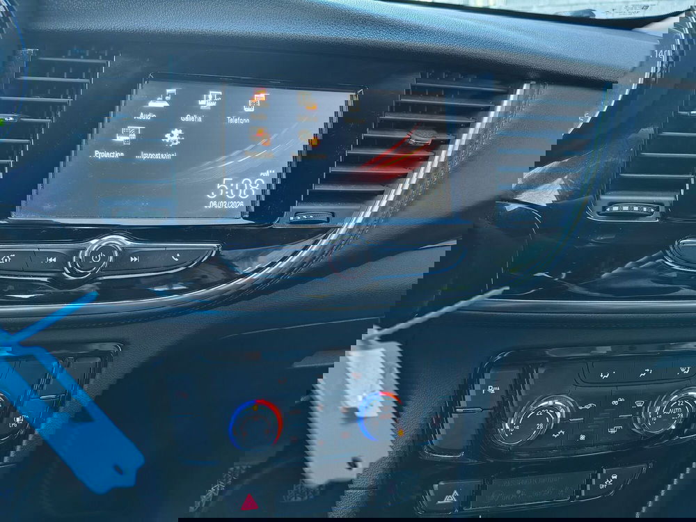 Opel Mokka usata a Padova (13)