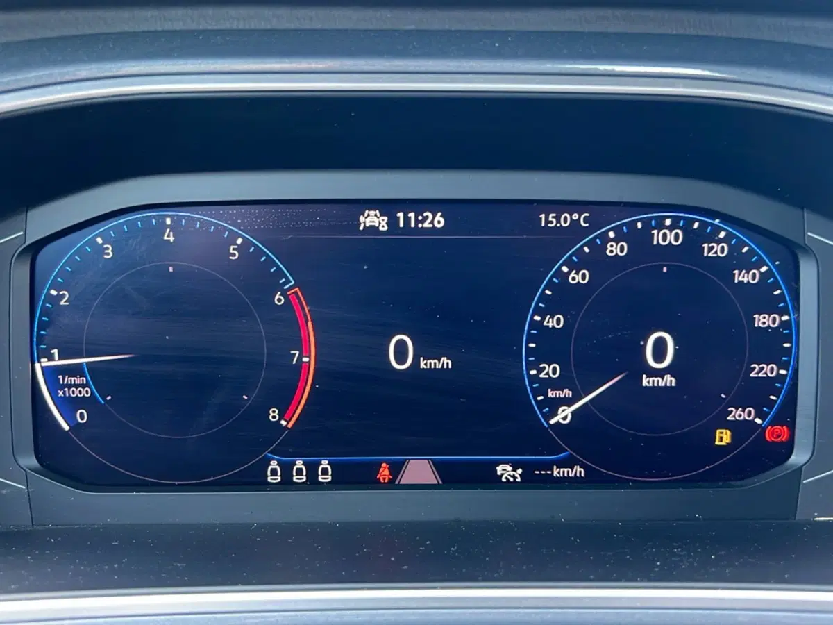 Volkswagen T-Roc usata a Grosseto (15)