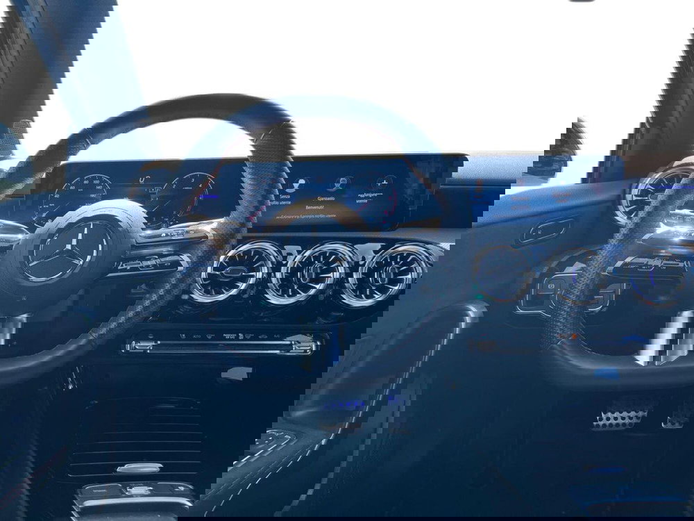 Mercedes-Benz Classe A usata a Napoli (13)