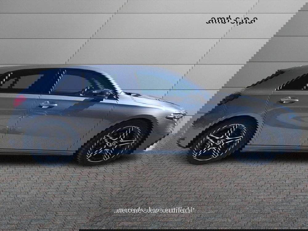 Mercedes-Benz Classe A usata a Napoli (5)