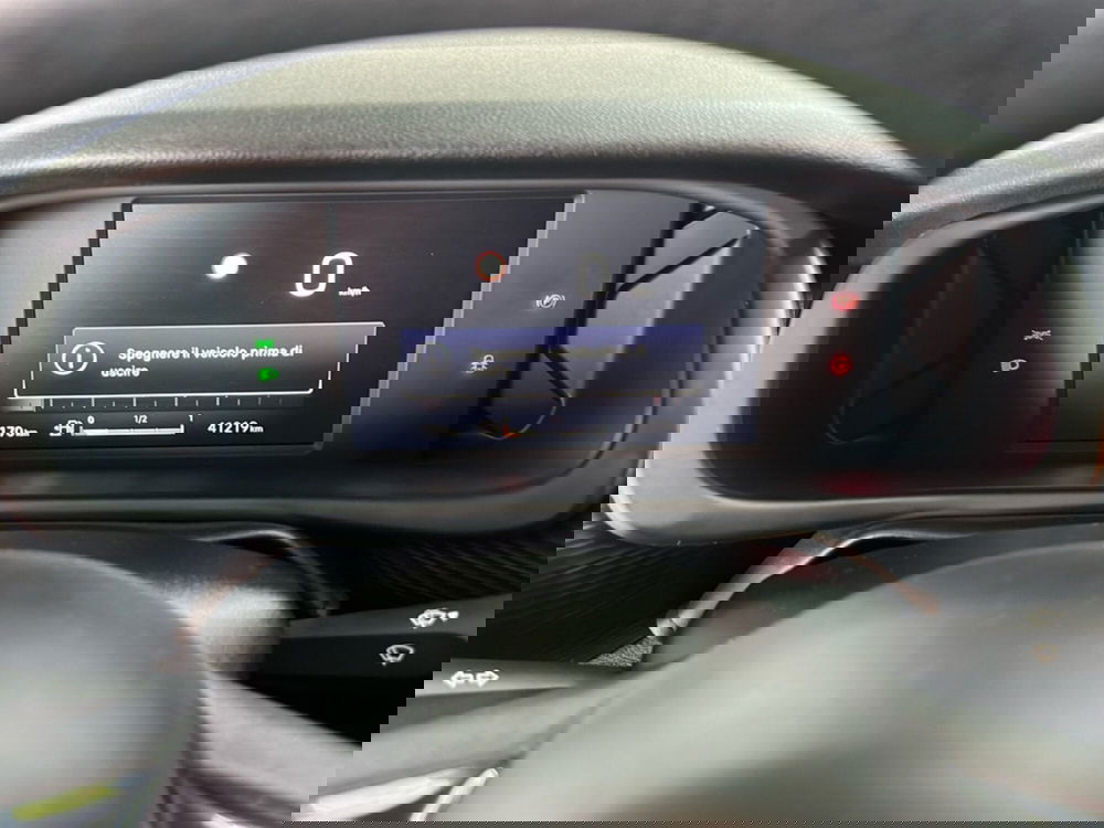 Jeep Avenger usata a Roma (17)