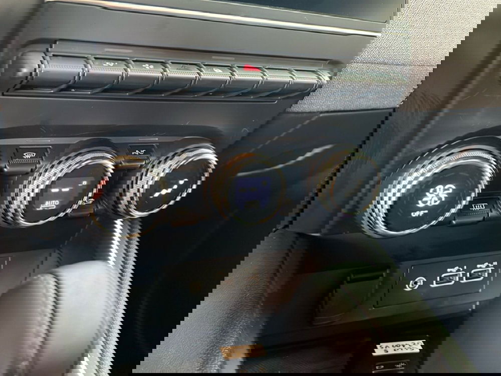 Renault Clio usata a Roma (17)