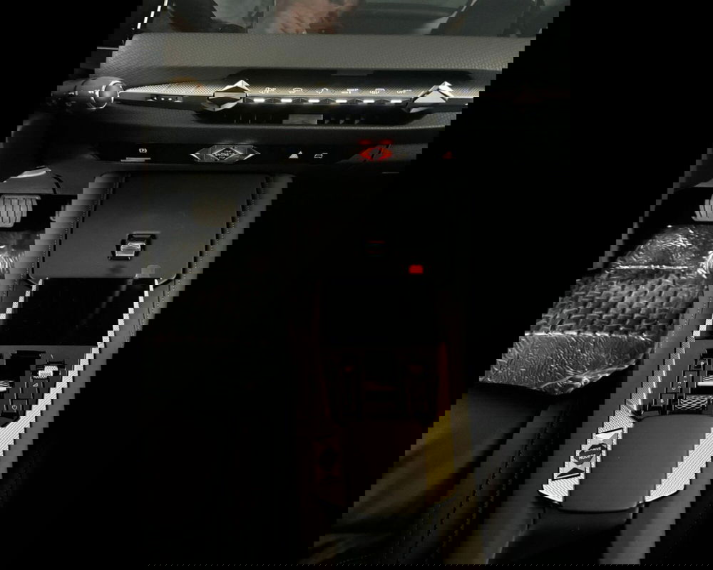 Ds DS 4 nuova a Imperia (11)