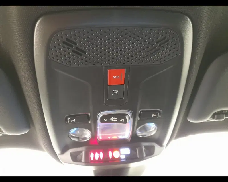 Peugeot 2008 usata a Alessandria (20)