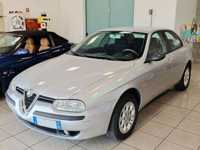 Alfa Romeo 156 1.6i 16V Twin Spark cat del 2000 usata a Gazzada Schianno