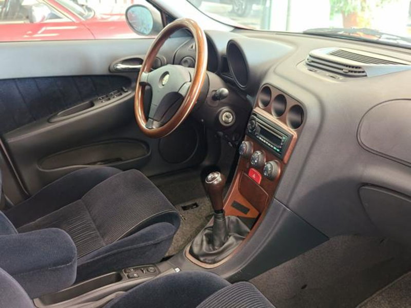 Alfa Romeo 156 usata a Varese (10)