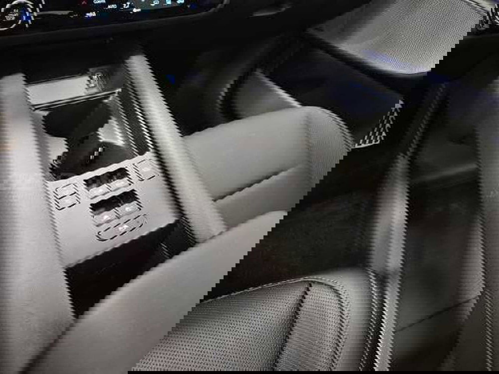 Hyundai Ioniq 6 nuova a Vicenza (12)