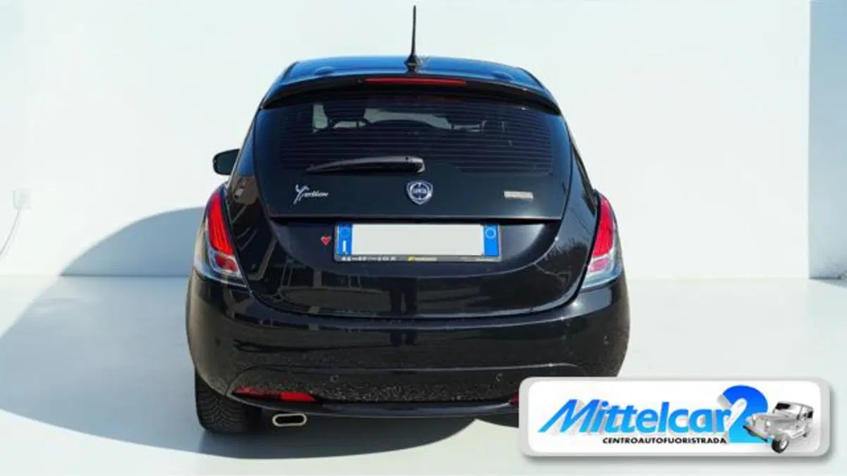Lancia Ypsilon usata a Udine (4)