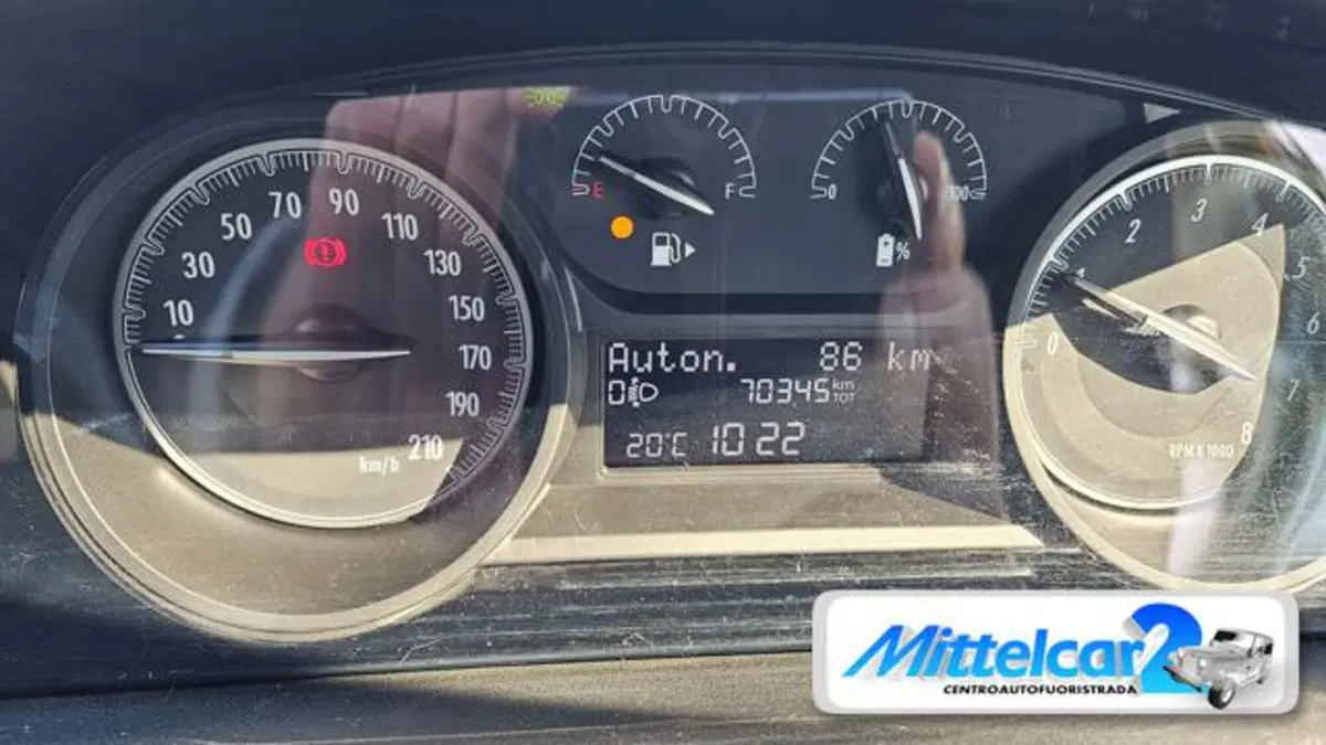 Lancia Ypsilon usata a Udine (9)