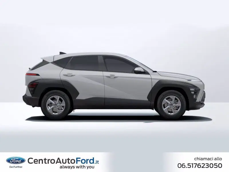 Hyundai Kona nuova a Roma (2)