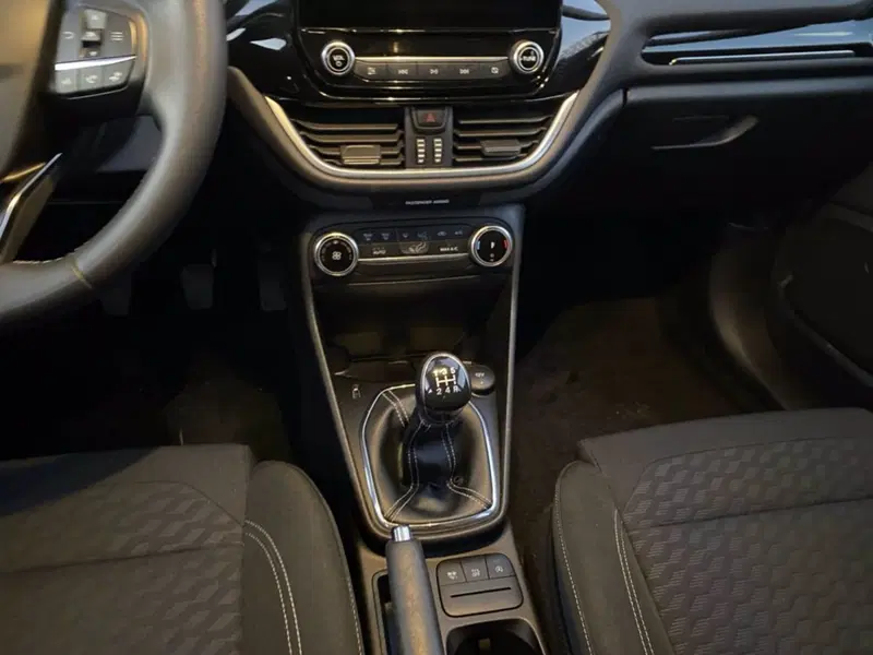 Ford Fiesta usata a Milano (15)