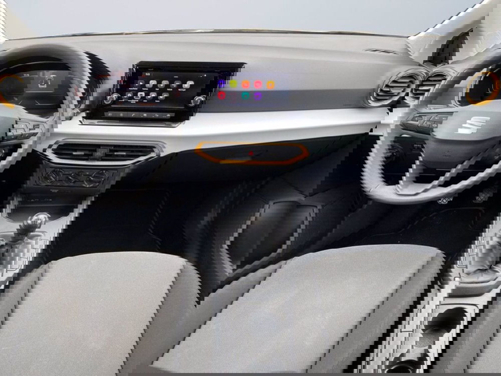 SEAT Arona usata a Milano (12)