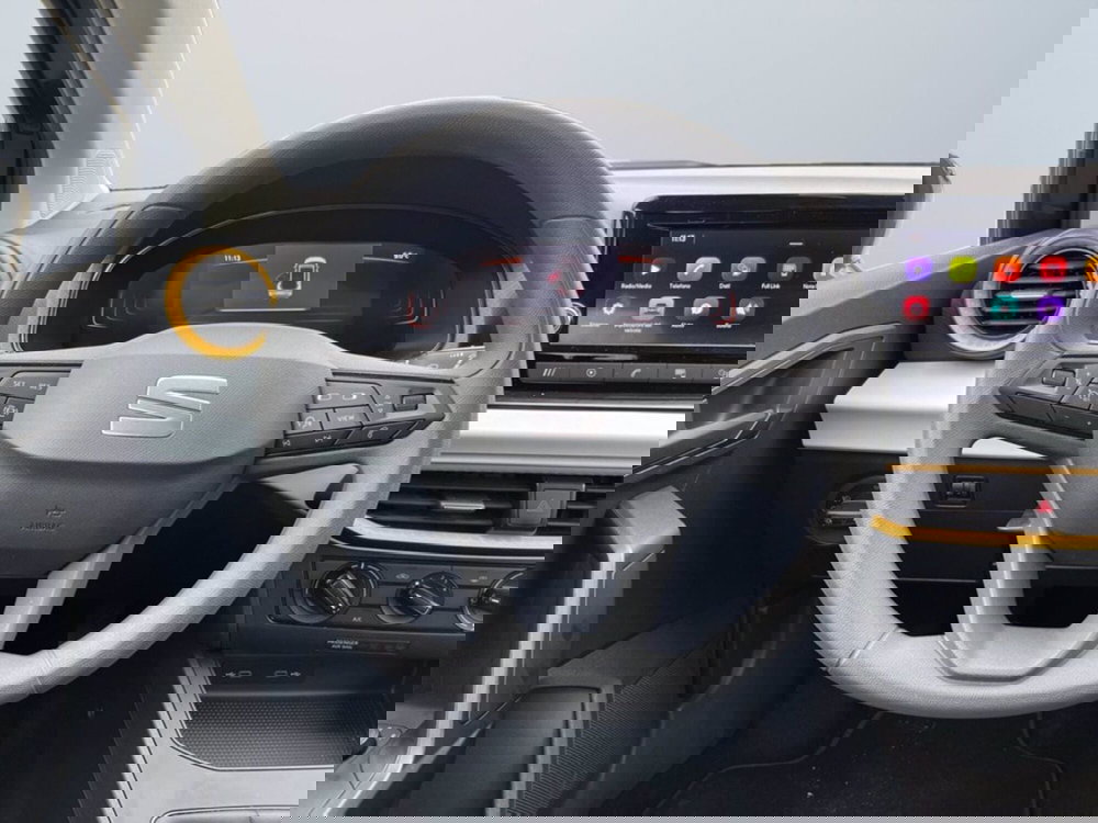 SEAT Arona usata a Milano (13)