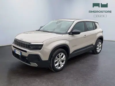 Jeep Avenger 1.2 turbo Longitude fwd 100cv del 2023 usata a Segrate
