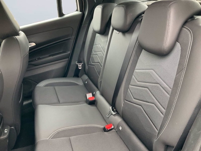 Jeep Avenger usata a Milano (10)