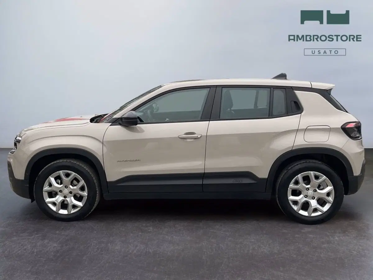 Jeep Avenger usata a Milano (8)