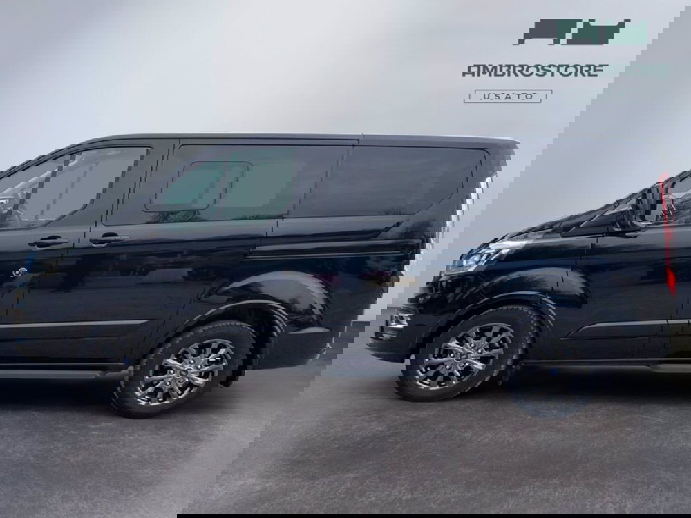 Ford Tourneo Custom usata a Milano (8)