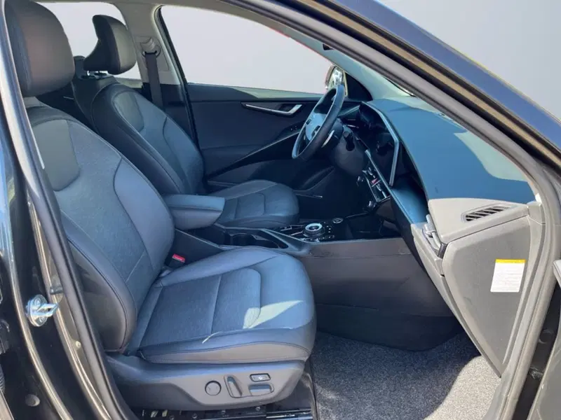 Kia Niro usata a Milano (11)