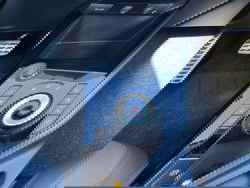 Kia Niro usata a Milano (15)