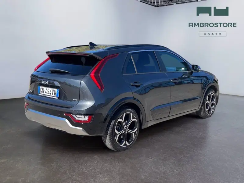 Kia Niro usata a Milano (5)