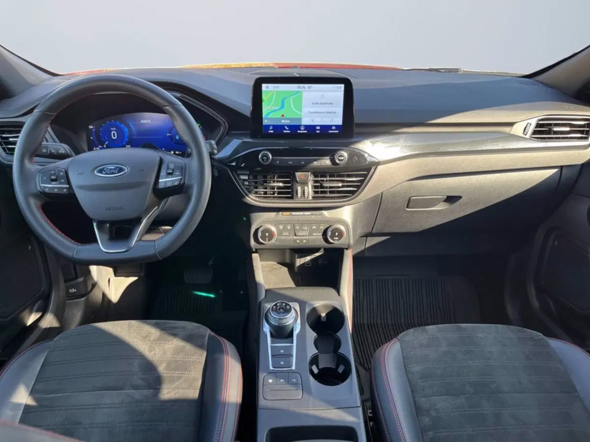 Ford Kuga usata a Milano (12)
