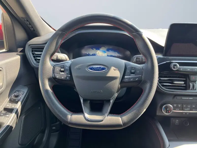 Ford Kuga usata a Milano (14)