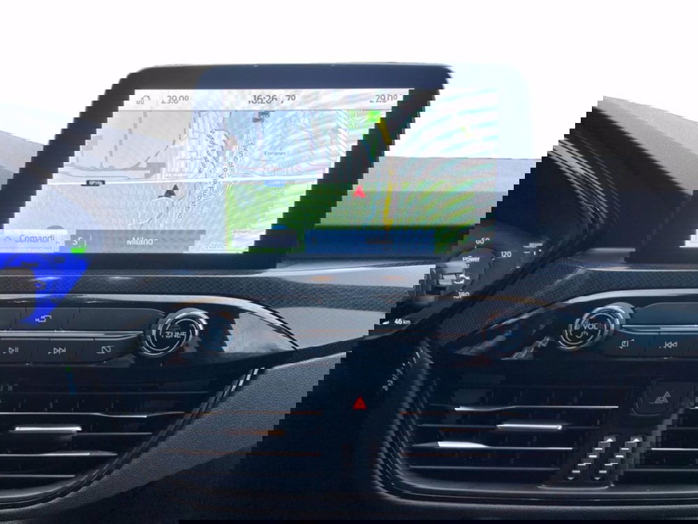 Ford Kuga usata a Milano (14)