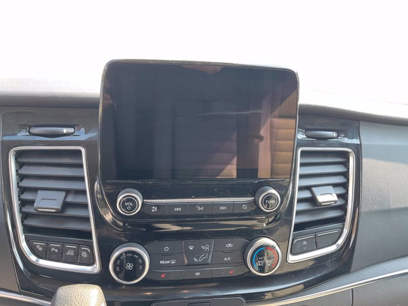 Ford Tourneo Custom usata a Milano (15)