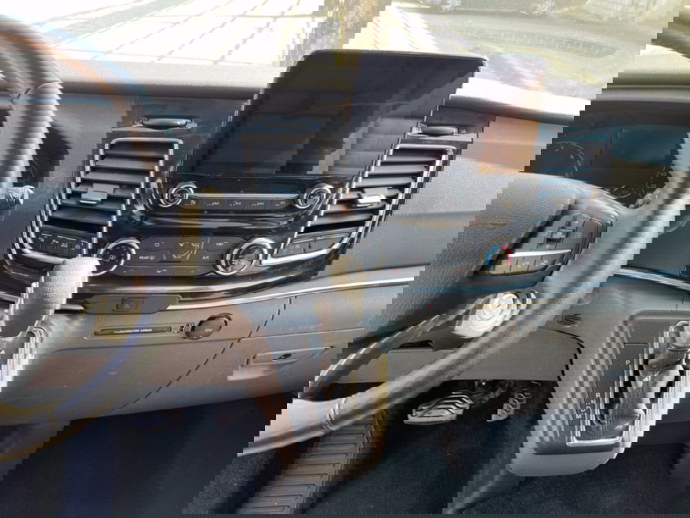 Ford Tourneo Custom usata a Milano (17)