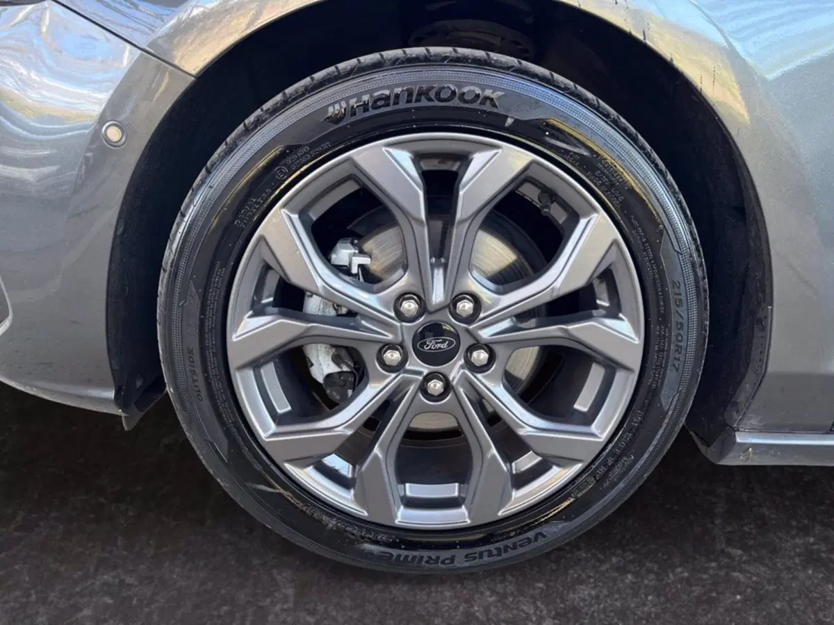 Ford Focus Station Wagon usata a Milano (9)
