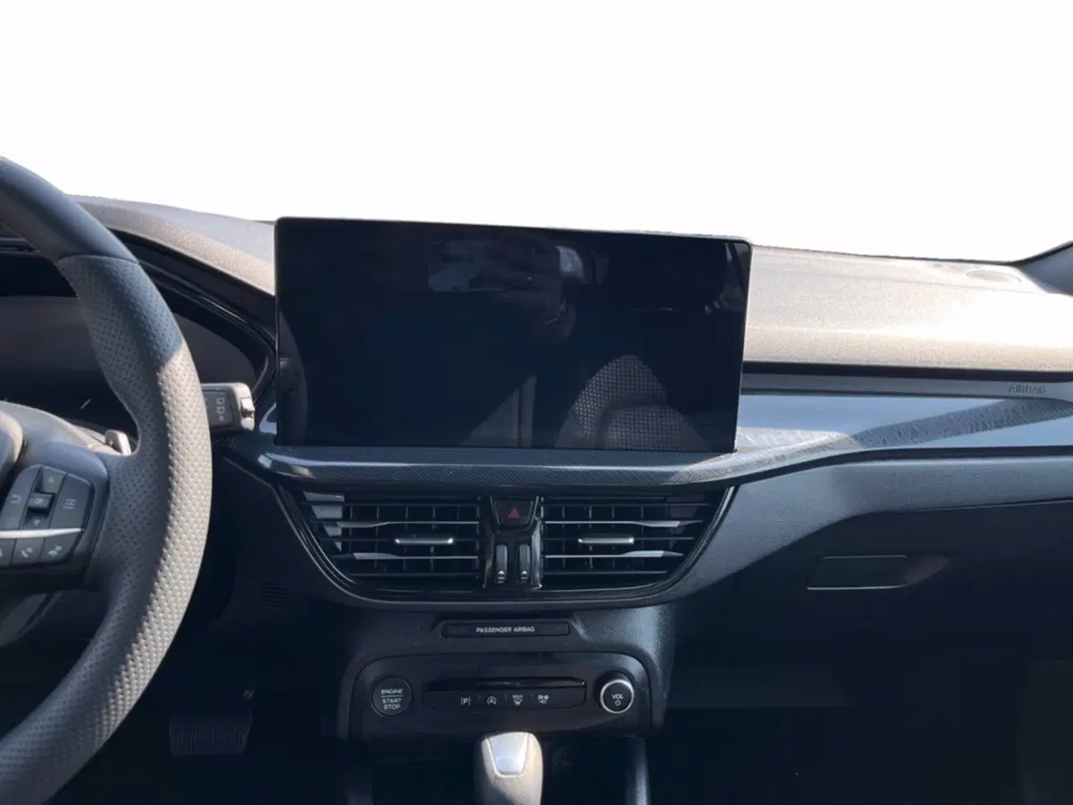 Ford Focus Station Wagon usata a Milano (14)