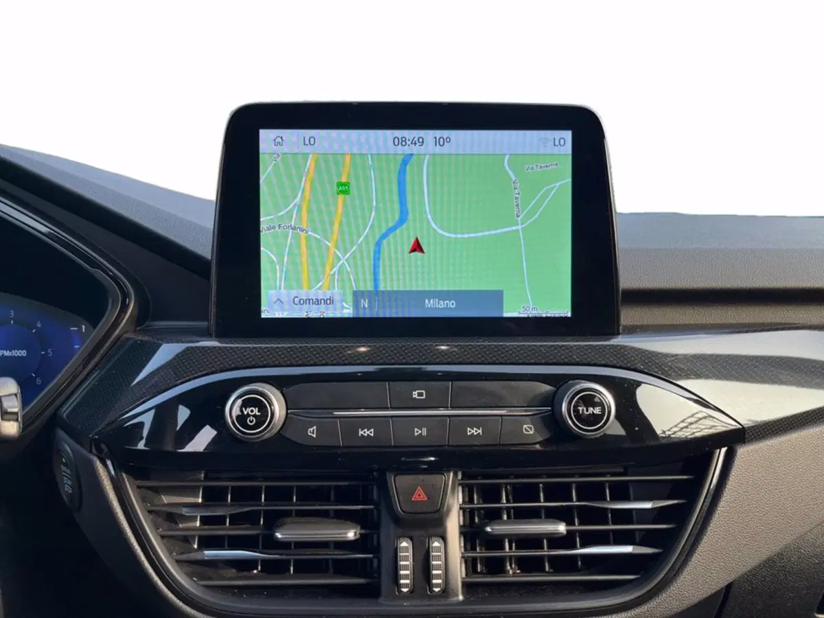 Ford Kuga usata a Milano (14)