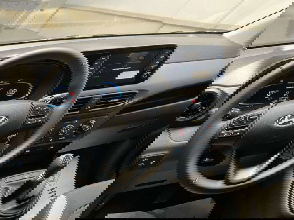 Hyundai i10 nuova a Milano (12)