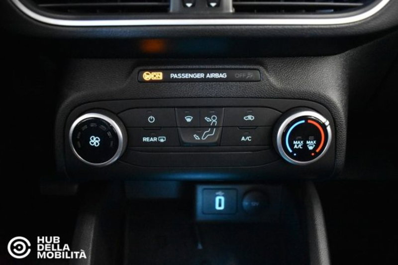 Ford Focus Station Wagon usata a Perugia (13)