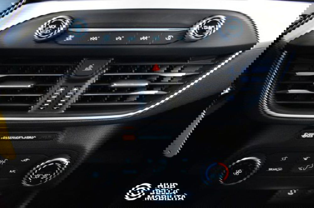 Ford Focus Station Wagon usata a Perugia (14)