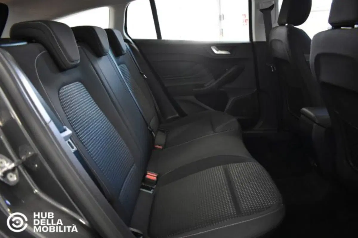 Ford Focus Station Wagon usata a Perugia (20)