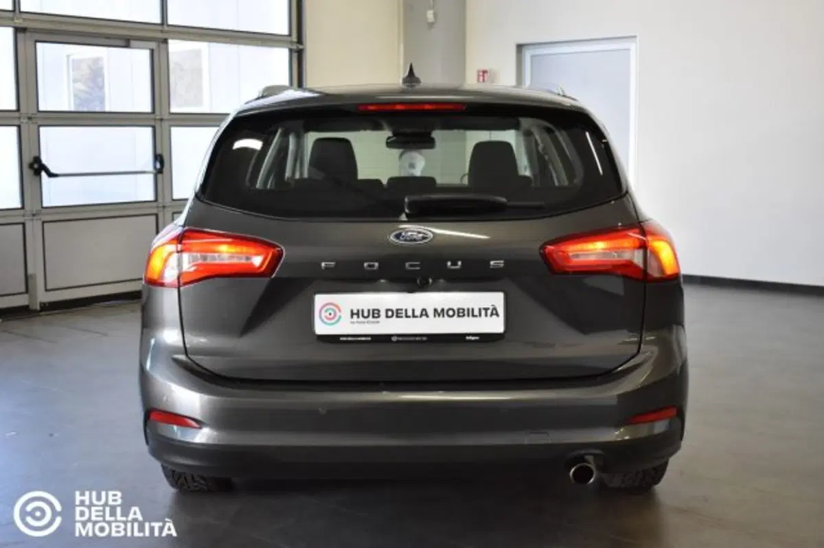 Ford Focus Station Wagon usata a Perugia (5)