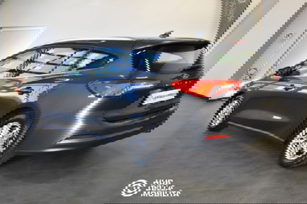 Ford Focus Station Wagon usata a Perugia (6)